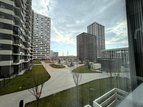 квартира за адресою Олександра Олеся вул., (Будинок 10.2)