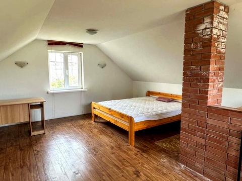 будинок за адресою Каштанова вул. (Ленінградська), 7