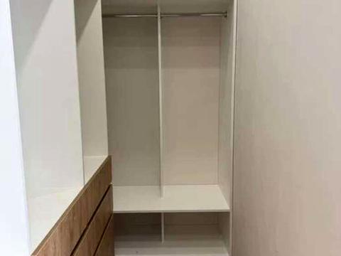 будинок за адресою Дружби бульв., 11