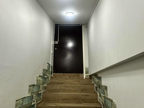 комерційна за адресою Адміральський, 1а