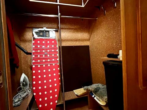 квартира за адресою В'ячеслава Чорновола вул., 25