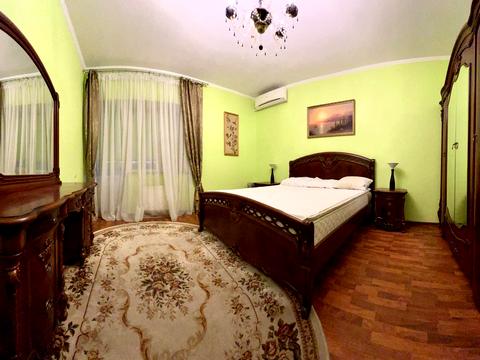 квартира за адресою В'ячеслава Чорновола вул., 25