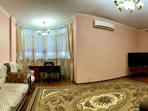 квартира за адресою В'ячеслава Чорновола вул., 25