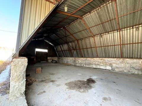 комерційна за адресою Київська вул., 16