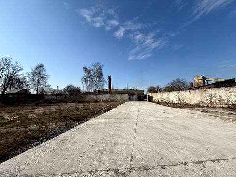 комерційна за адресою Київська вул., 16