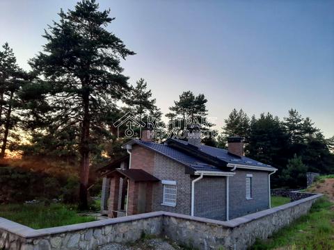 будинок за адресою село. Безручки