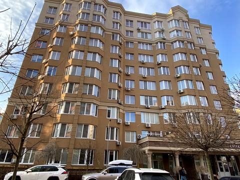 квартира за адресою Абрикосова вул., 1-Г