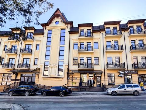 комерційна за адресою Суховоля вул., 7