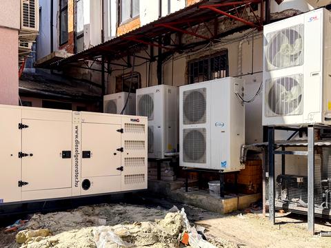 комерційна за адресою Суховоля вул., 7