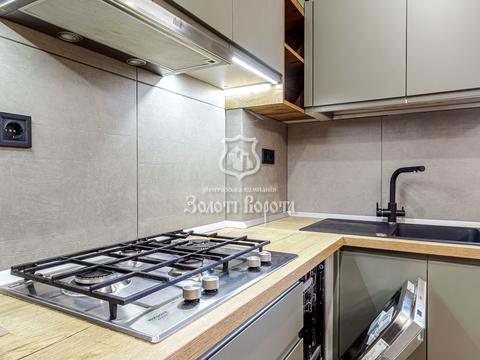 квартира за адресою Академіка Лебедєва вул., 1