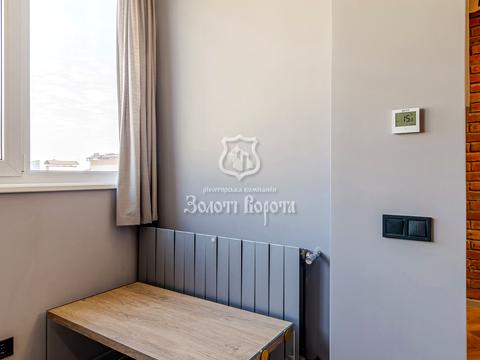 квартира за адресою Академіка Лебедєва вул., 1