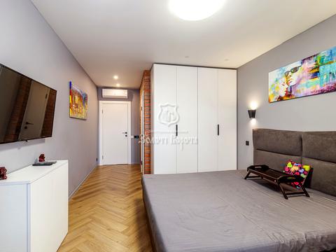 квартира за адресою Академіка Лебедєва вул., 1