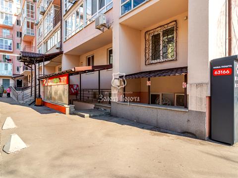 квартира за адресою Академіка Лебедєва вул., 1