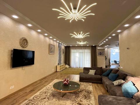 будинок за адресою Промислова вул., 4