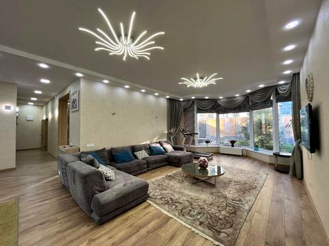 будинок за адресою Промислова вул., 4