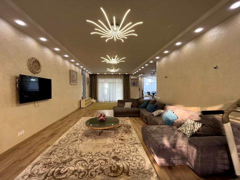 будинок за адресою Промислова вул., 4