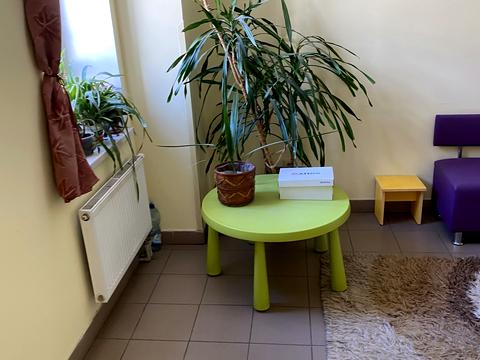 комерційна за адресою Митна пл. (), 2