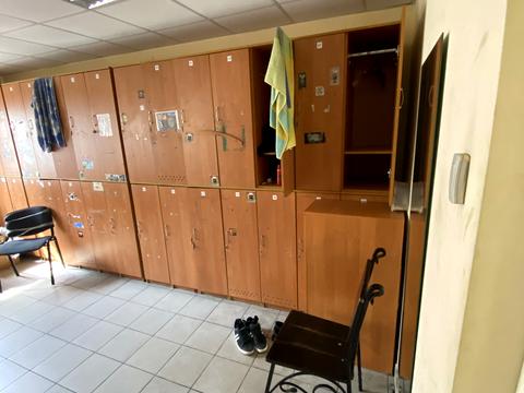 комерційна за адресою Митна пл. (), 2