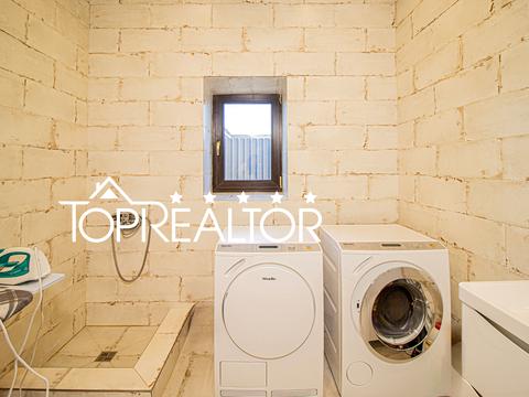 будинок за адресою Акадeмічна вул.