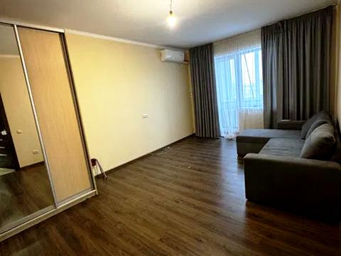 квартира за адресою Миколи Бажана просп., 7-Б