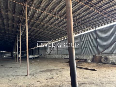 комерційна за адресою Центральна, 58 б