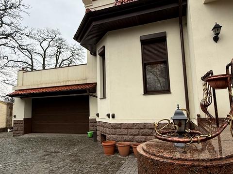 будинок за адресою Генераторна вул.