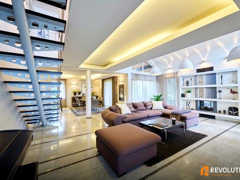 дом по адресу с. Плюты, Київська ул.