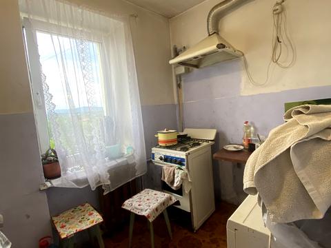 квартира за адресою Хотинська вул., 49