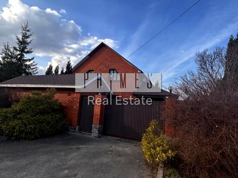 будинок за адресою Польова вул.