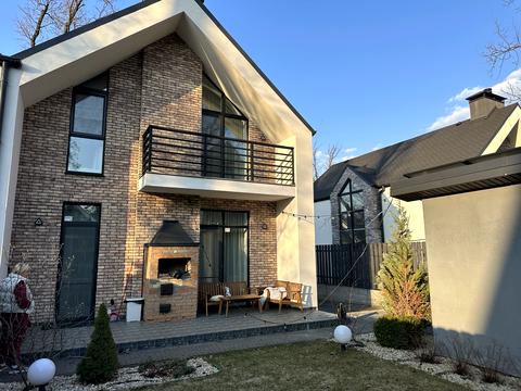 дом по адресу Дунаєвського