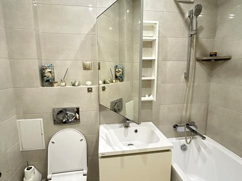 квартира за адресою Валерія Лобановського вул., (Будинок 26)