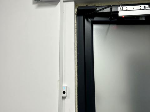 комерційна за адресою Щирецька вул., 37