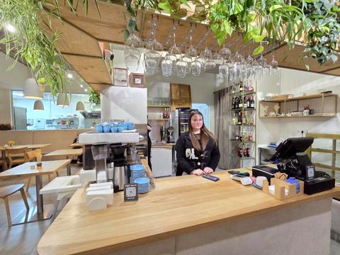 комерційна за адресою с. Крихівці, Слобідська вул., 32