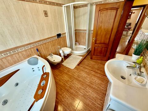 квартира за адресою Степана Рудницького вул. (Академіка Вільямса), 15 к1