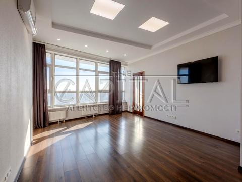 комерційна за адресою Кловський узвіз (Кловський), 7a