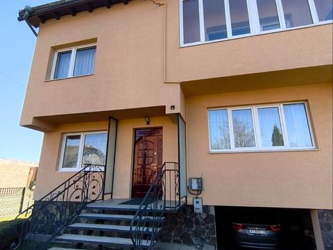 будинок за адресою Юності, 33