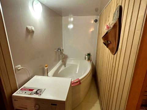 будинок за адресою Юності, 33