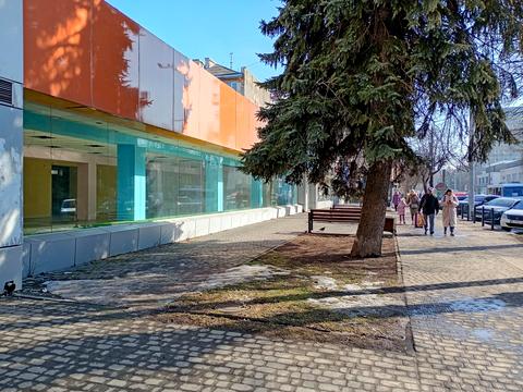 комерційна за адресою Галицька вул., 34