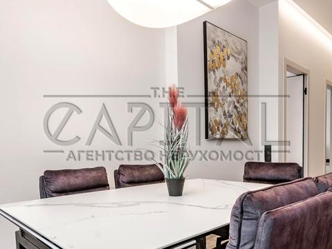 квартира за адресою Дніпровська набережна вул., 20-Б