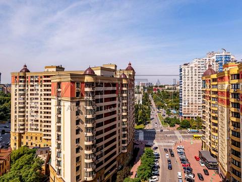 квартира за адресою Золотоустівська вул., 52