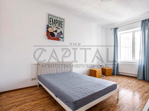 квартира за адресою Золотоустівська вул., 52