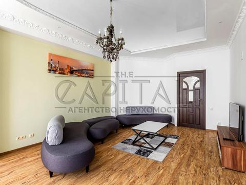 квартира за адресою Золотоустівська вул., 52