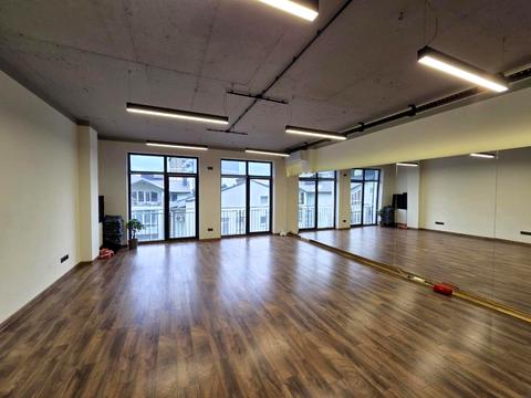 коммерческая по адресу Сечевых Стрельцов ул., 78е