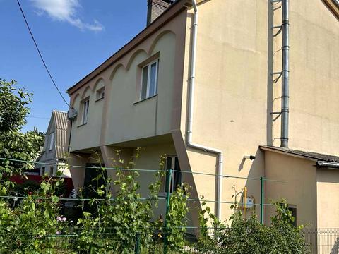 дом по адресу Центральна