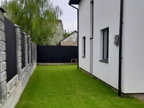 будинок за адресою Клубна