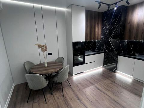 квартира за адресою Краснова вул., (65 перлина)