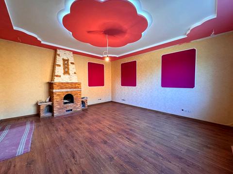 будинок за адресою Центральна, 9