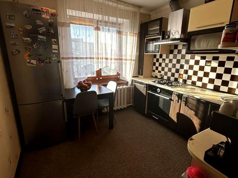 квартира за адресою Космонавтів вул., 38/17