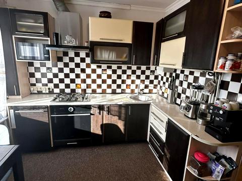 квартира за адресою Космонавтів вул., 38/17