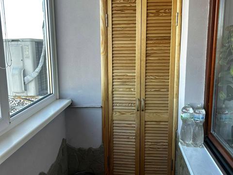 квартира за адресою Космонавтів вул., 38/17